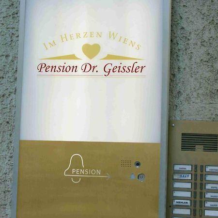 Pension Dr. Geissler Hotel Vienna Exterior photo